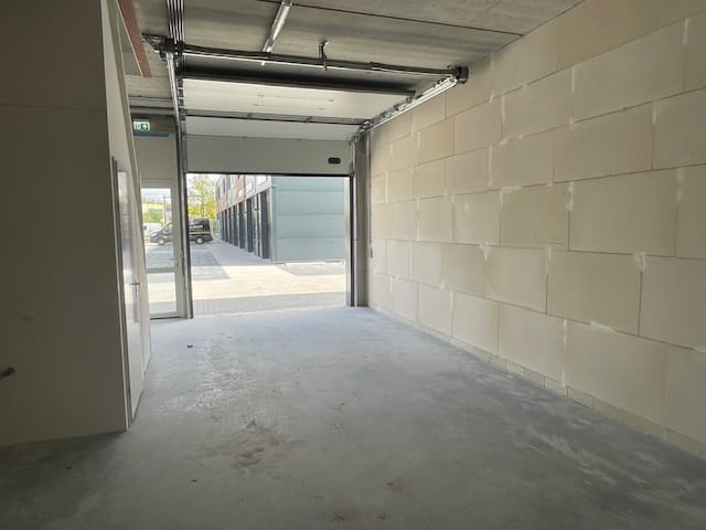 View photo 4 of De Stuwdam 69-H