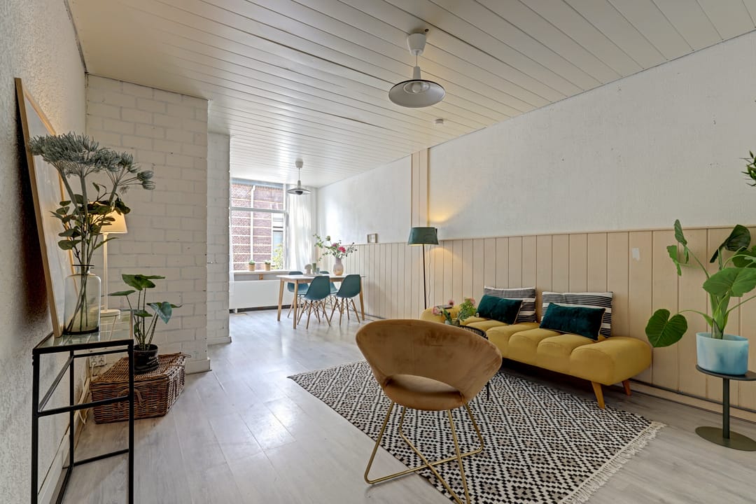 Photo 11 of Anna Beijerstraat 4