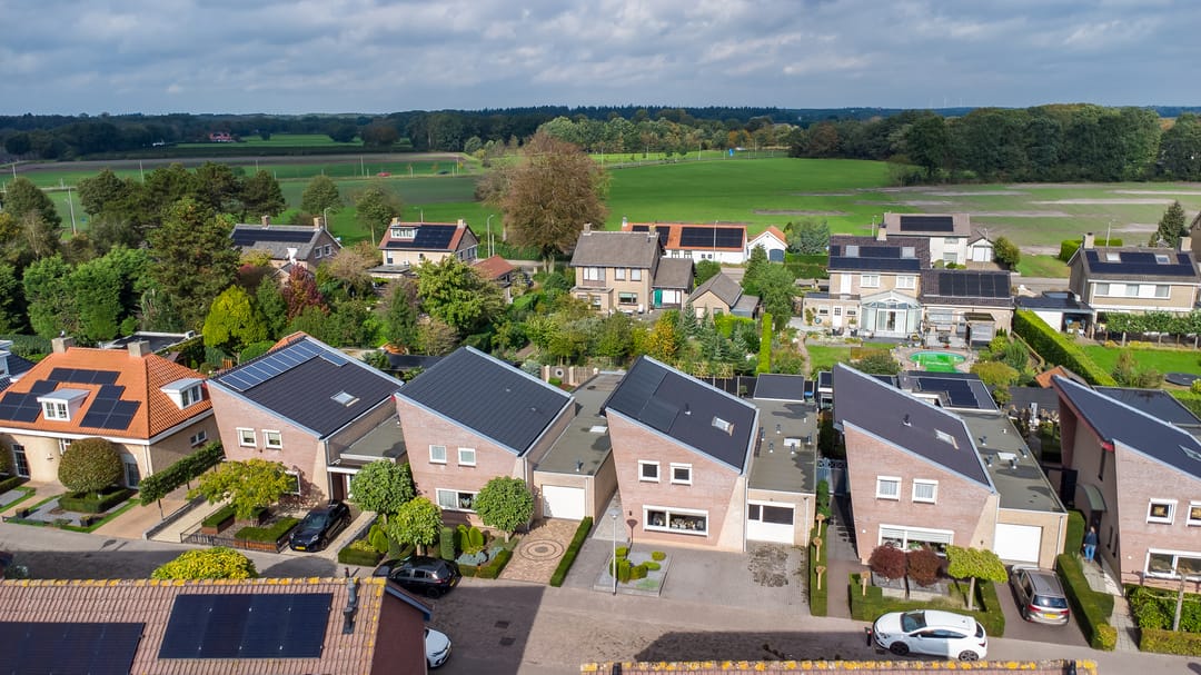 Photo 32 of Burgemeester Antonissenstraat 56