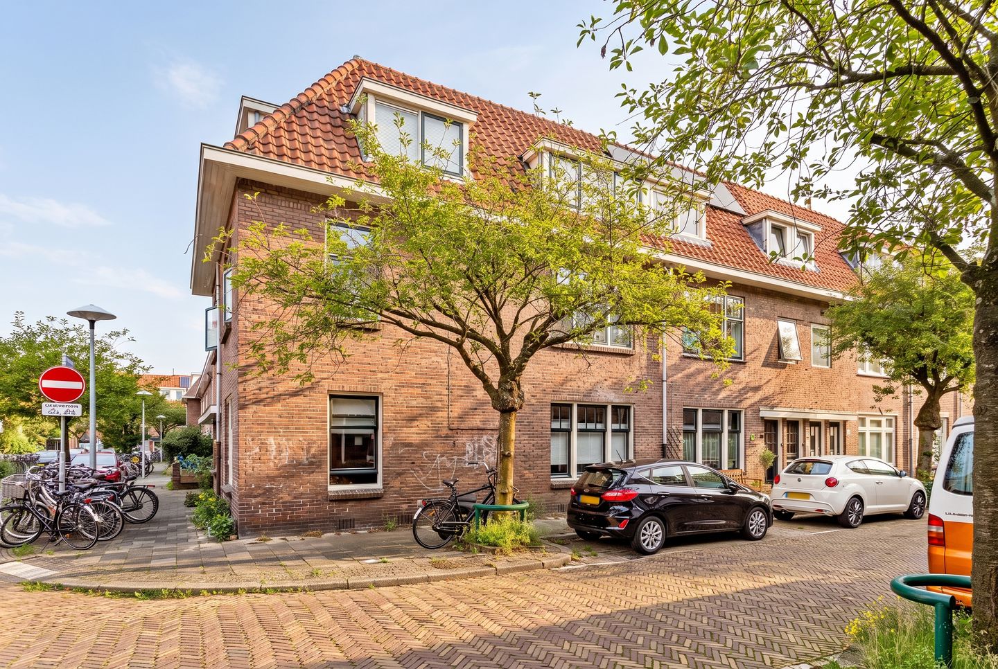 Photo 5 of Duikerstraat 16-B