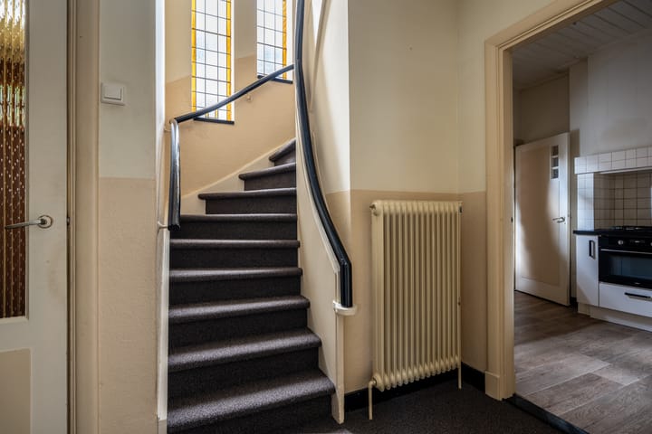 Tussenwoning te koop: Stationslaan 2C, Stadskanaal