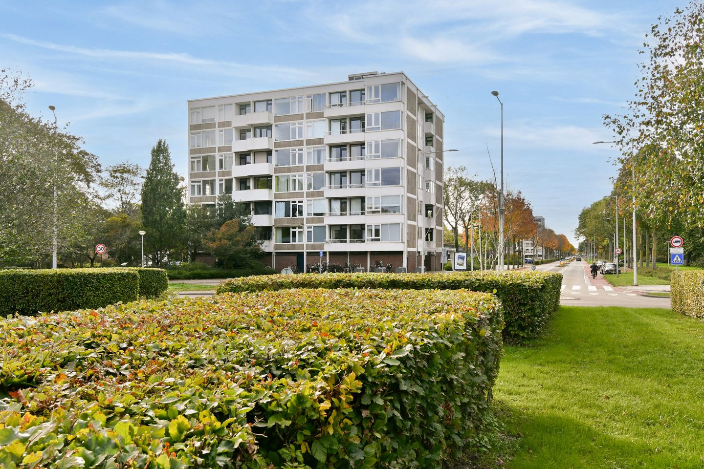 Photo 20 of Van Boshuizenstraat 17