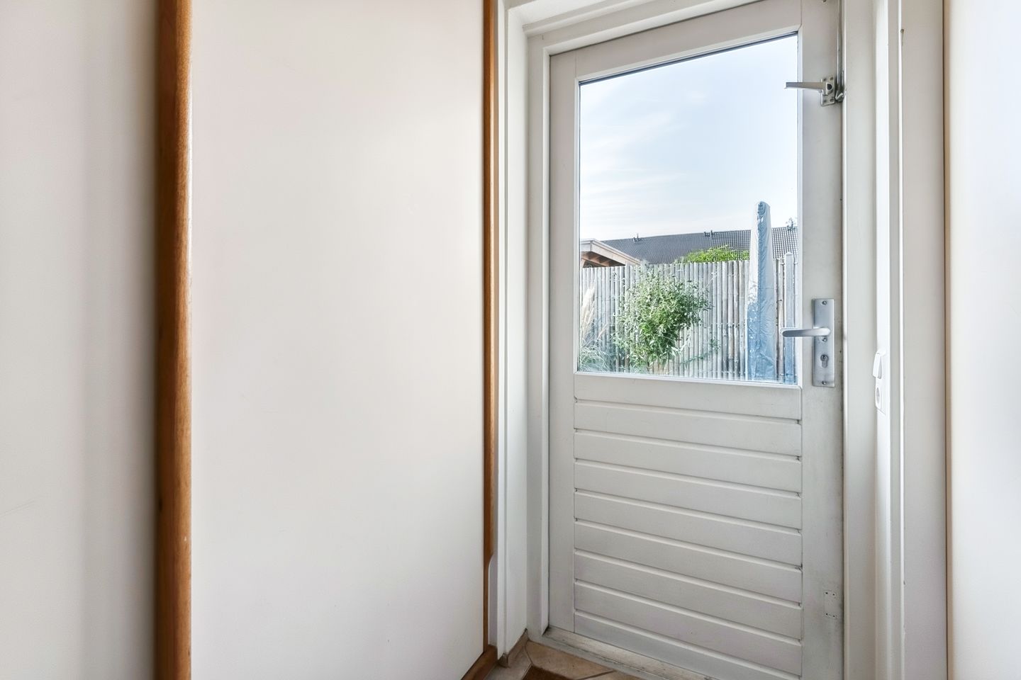 Photo 19 of Carmenstraat 8