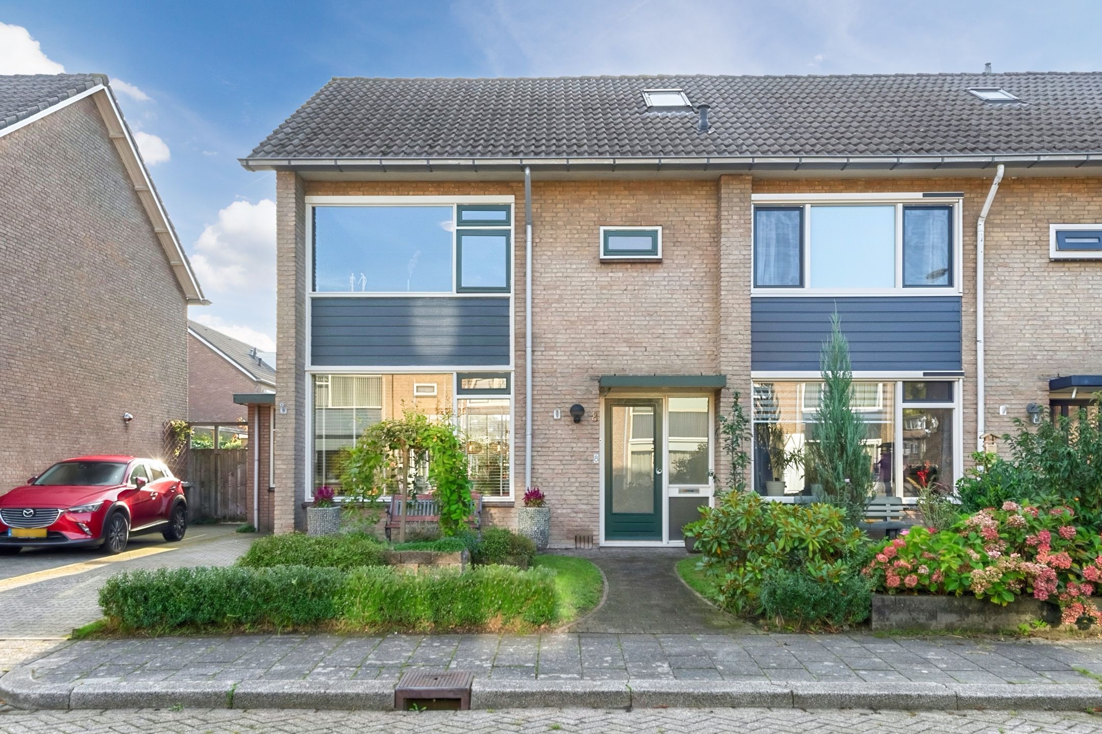 Photo 15 of Carmenstraat 8