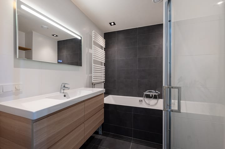 Hoekwoning te koop: Oosthoekweide 28, Hellevoetsluis