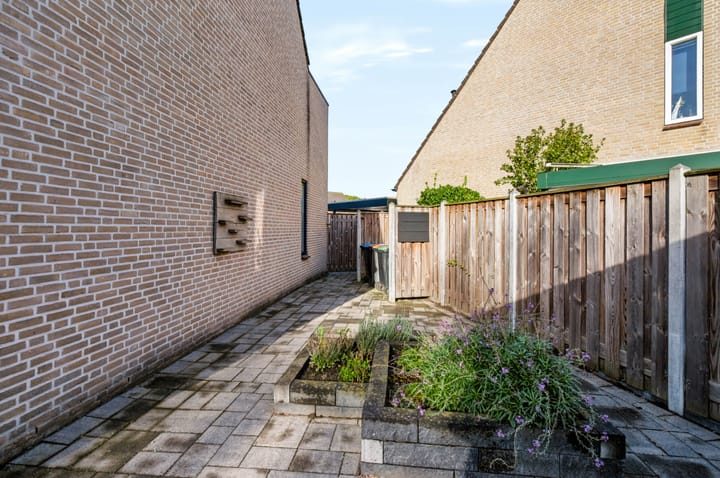 Hoekwoning te koop: Krijgsmansveld 105, Apeldoorn