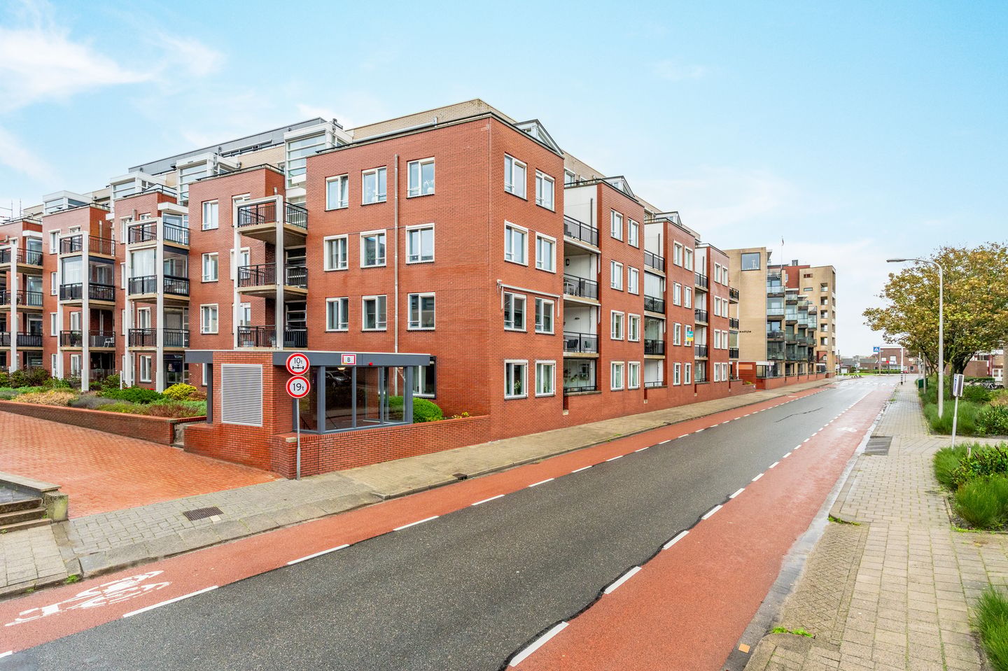 Foto 44 van Tramstraat 172
