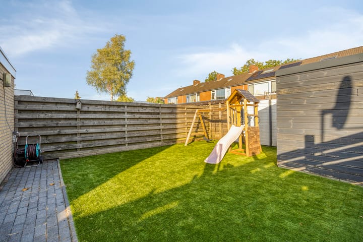 Hoekwoning te koop: Continentenlaan 93, Veendam
