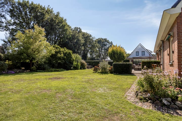 Vrijstaande woning te koop: De Metten 14, Klazienaveen