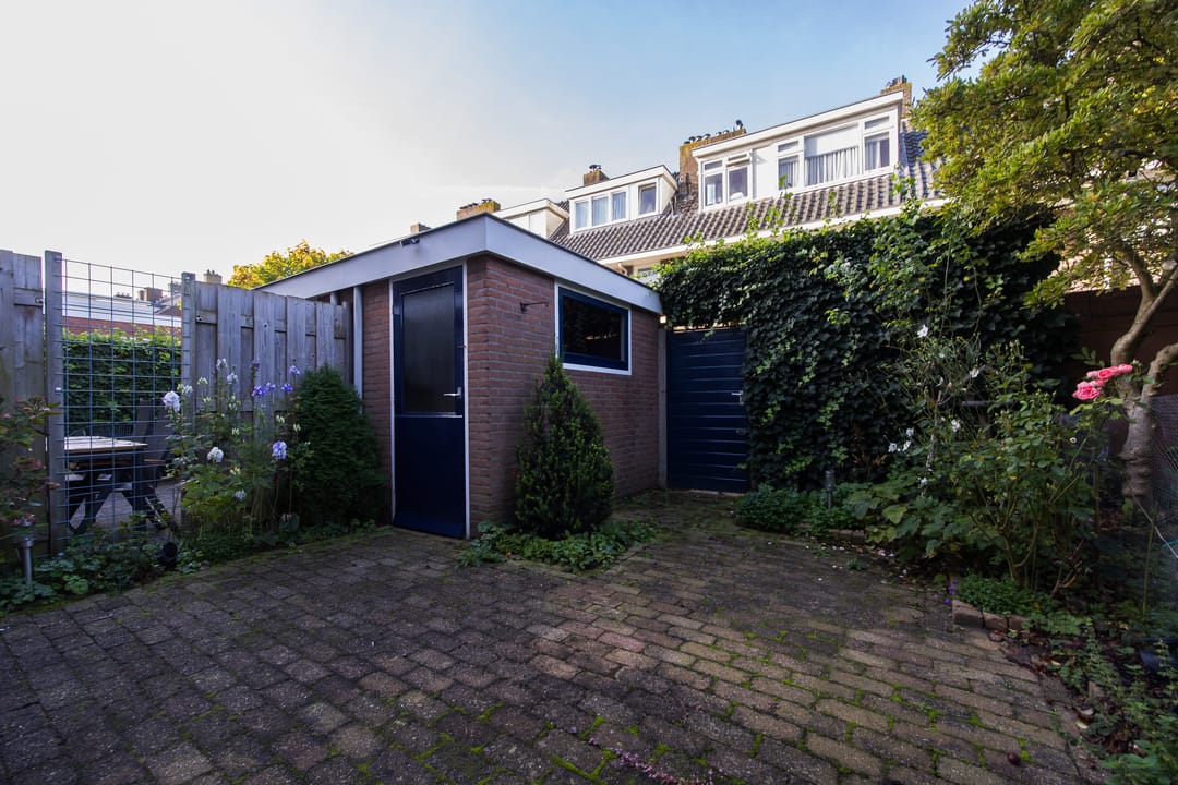 Photo 31 of Von Weberstraat 8