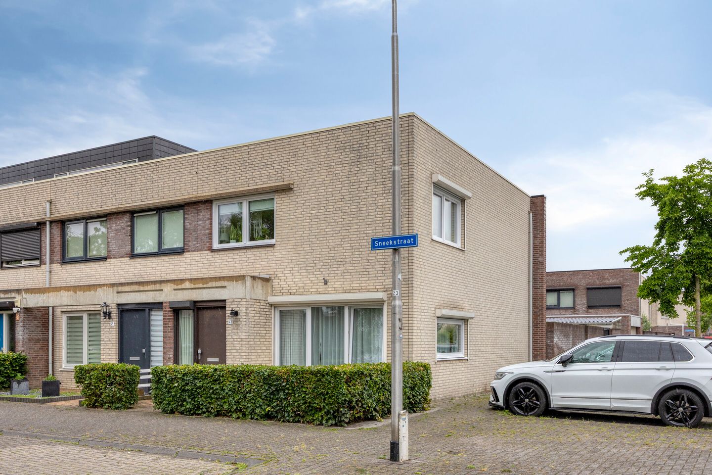 Foto 1 van Sneekstraat 43