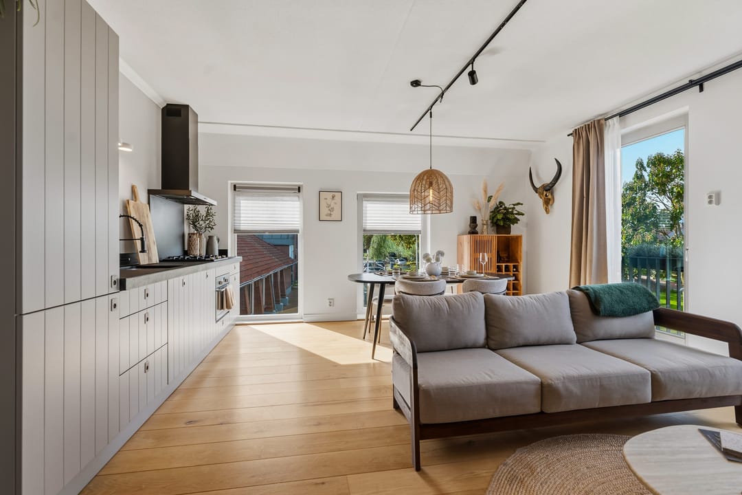 Photo 11 of Dorpsstraat 15-G