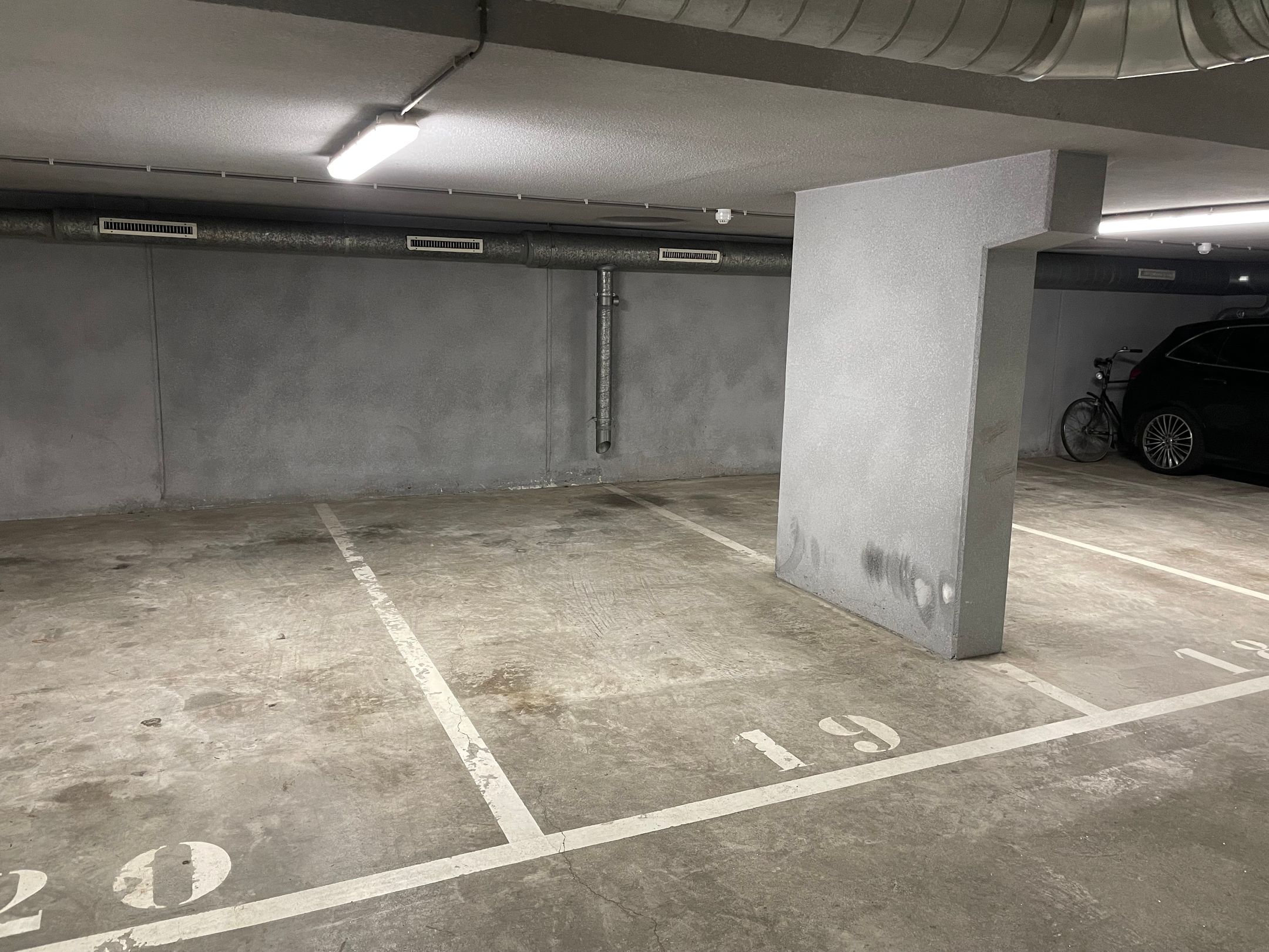 Lange Leidsedwarsstraat 24 