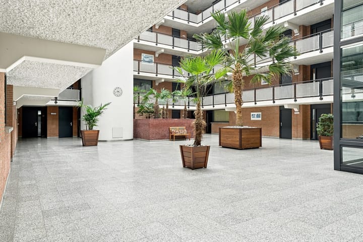 Appartement te koop: Johannes Calvijnlaan 21, Amstelveen