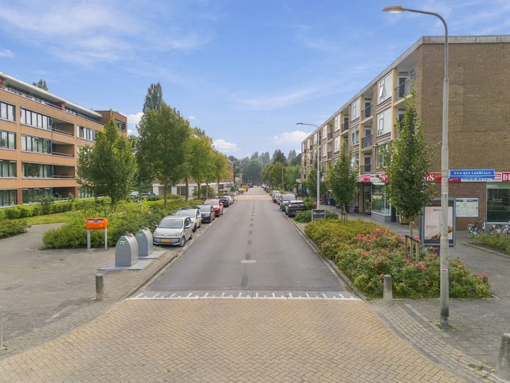 Appartement te koop: Johannes Calvijnlaan 21, Amstelveen