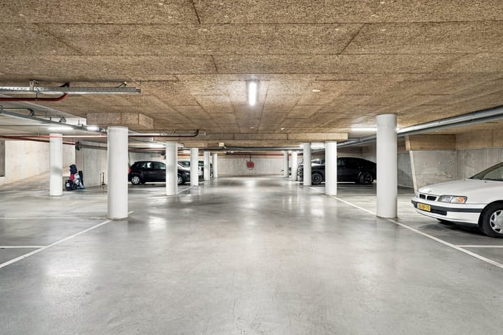Appartement te koop: Johannes Calvijnlaan 21, Amstelveen