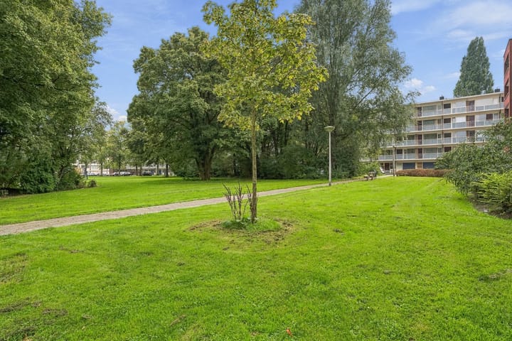 Appartement te koop: Johannes Calvijnlaan 21, Amstelveen