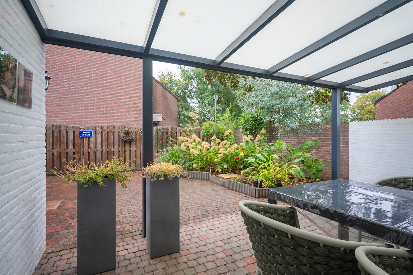 Photo 20 of Burgemeester Van Laarstraat 36