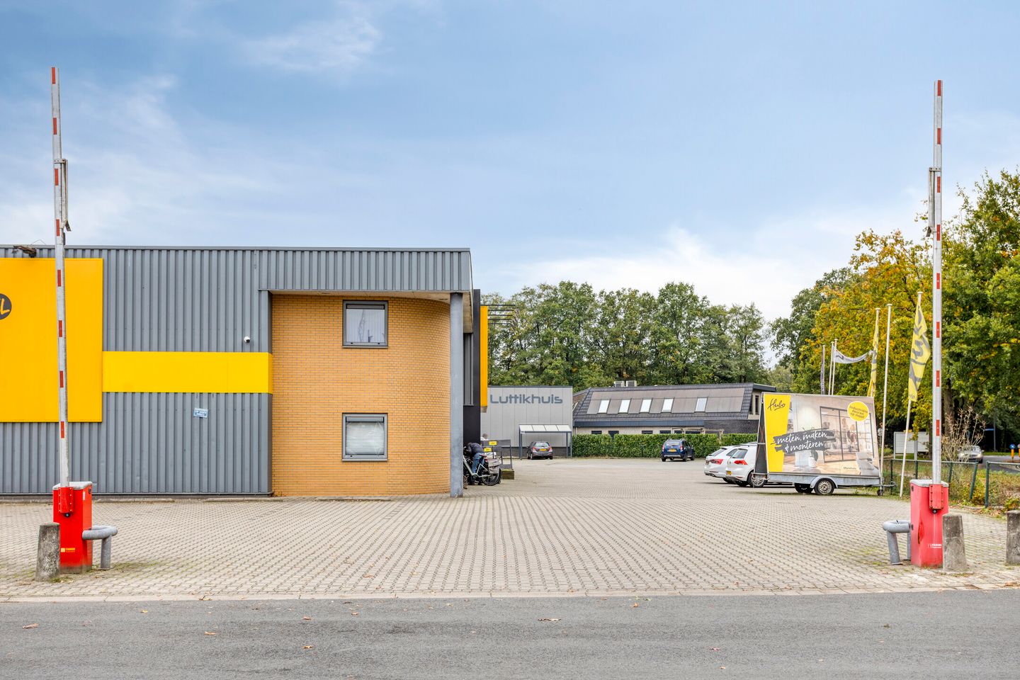 Bekijk foto 3 van Industriestraat 2