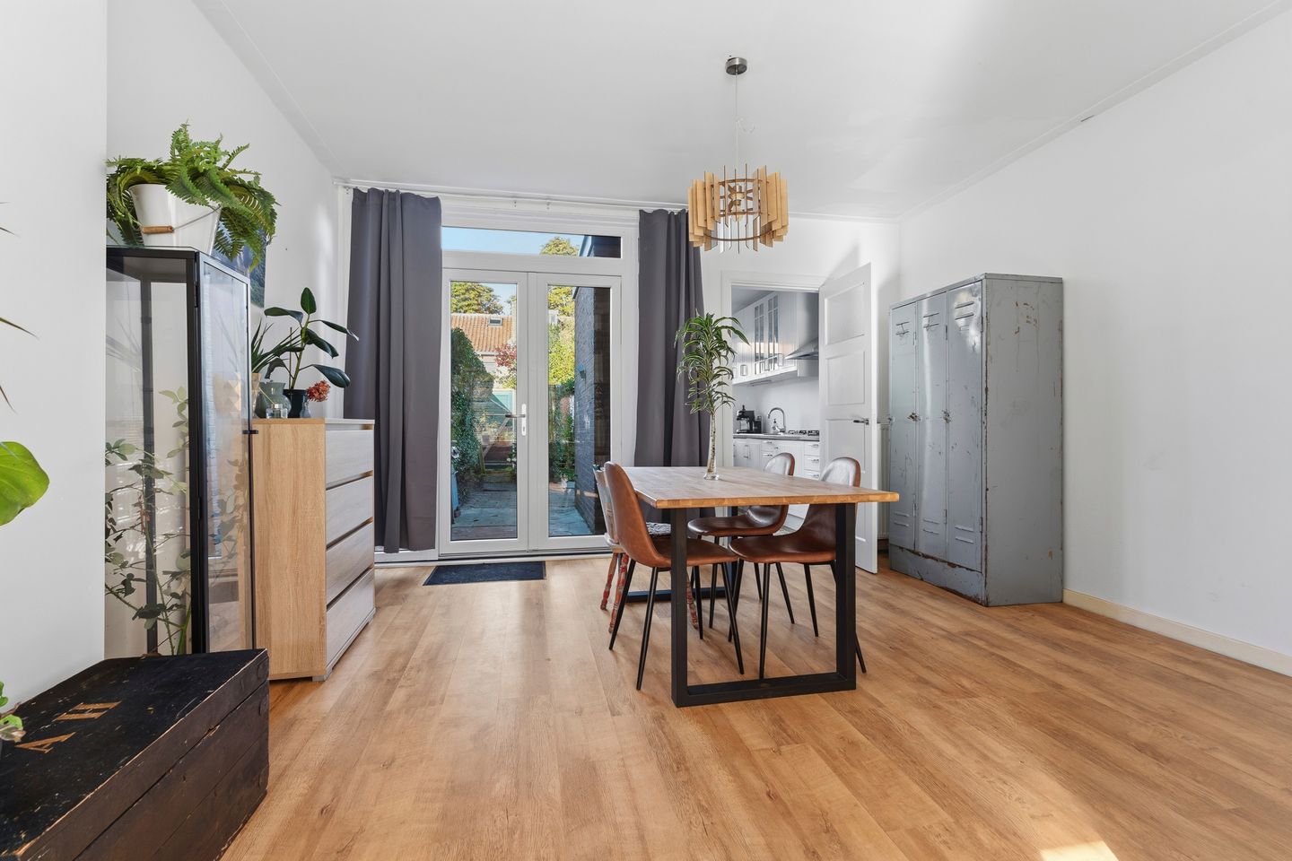 Photo 10 of Haagdoornstraat 56