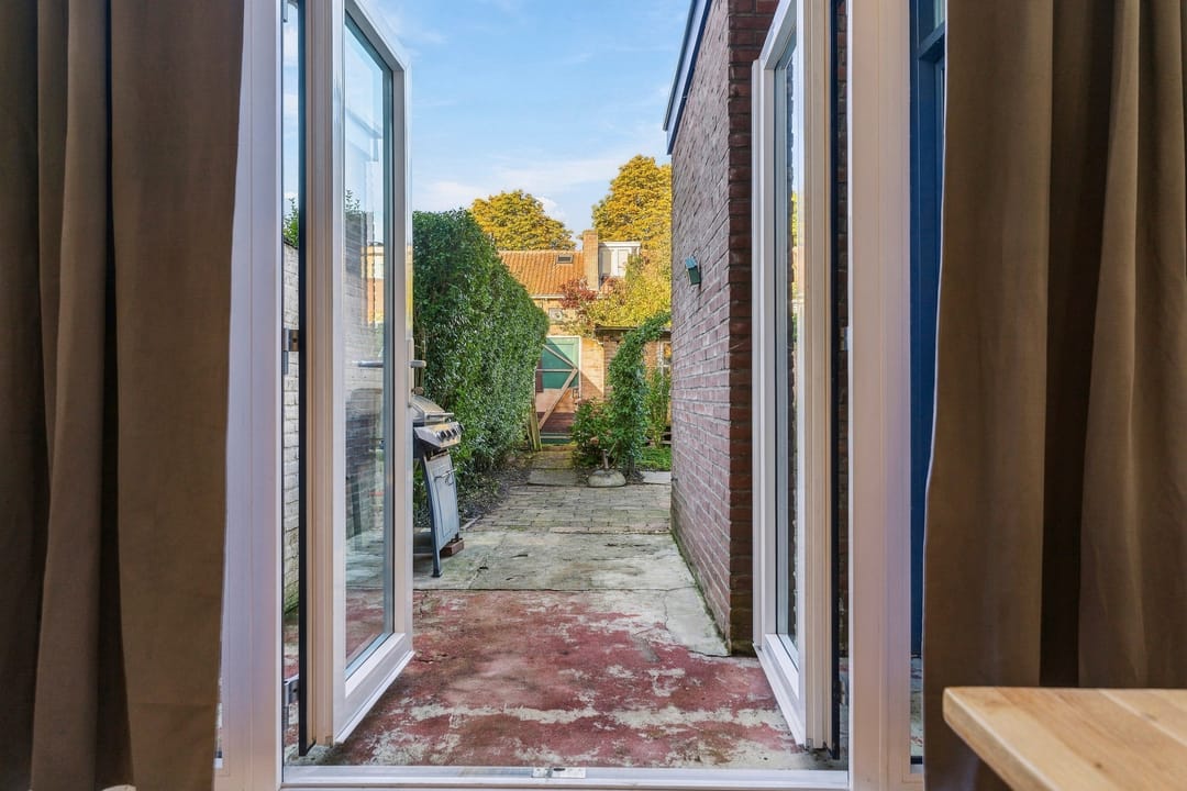 Photo 11 of Haagdoornstraat 56