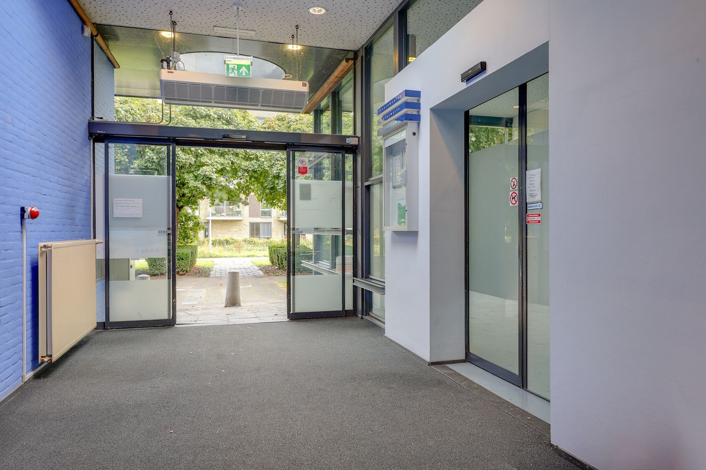 Bekijk foto 3 van Soerabajastraat 1