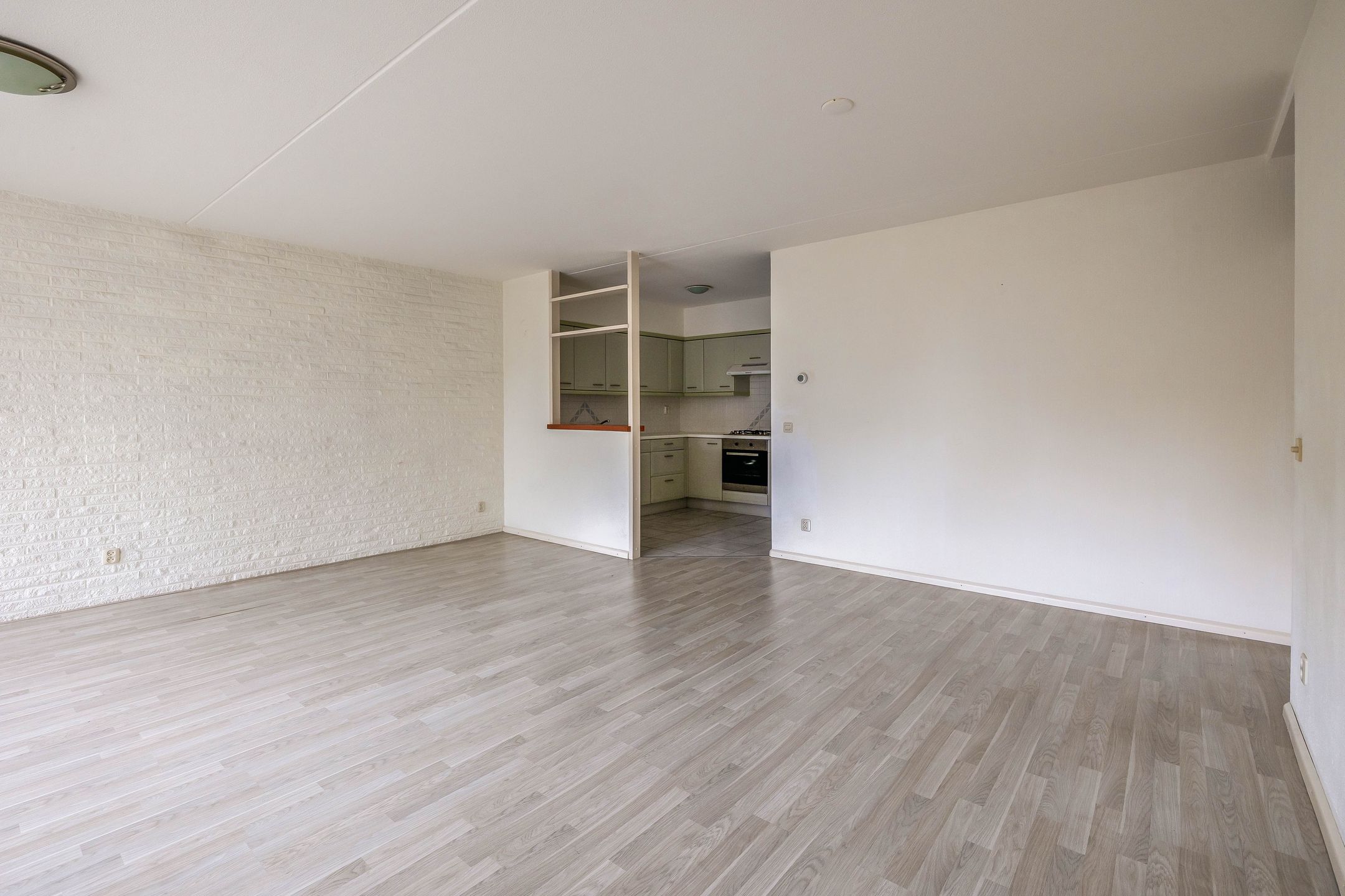 Photo 15 of Weteringdwarsstraat 15