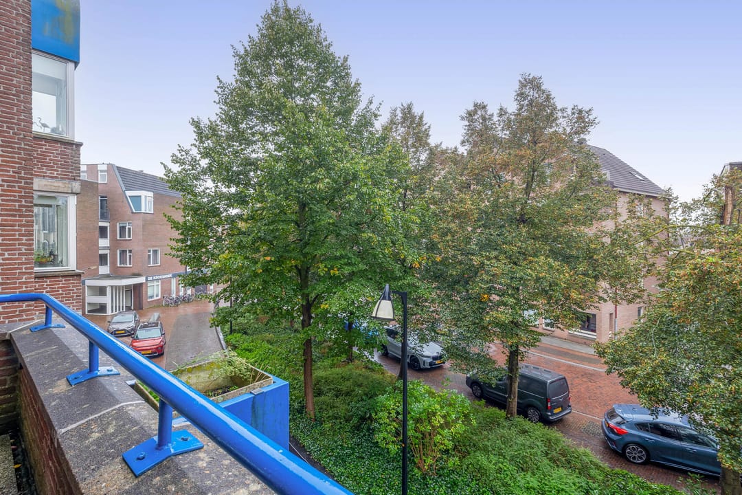 Photo 28 of Weteringdwarsstraat 15