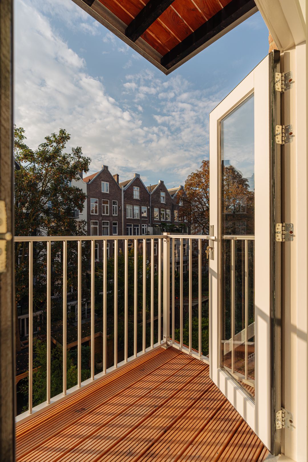 Photo 31 of Sarphatistraat 76-2