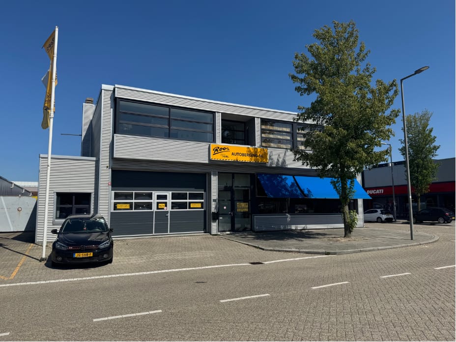 Bekijk foto 2 van Strickledeweg 102-104