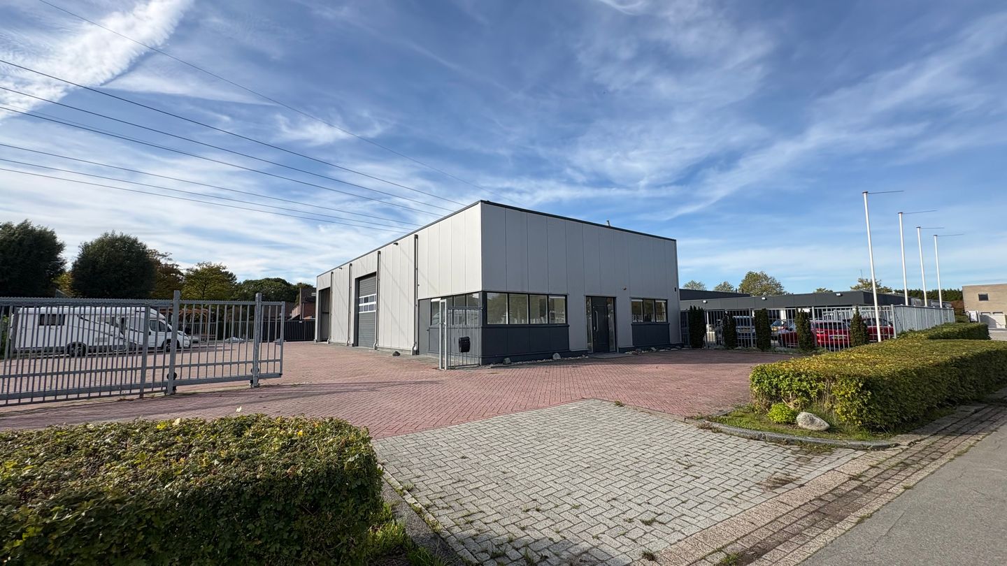 Bekijk foto 1 van Bieslookstraat 17