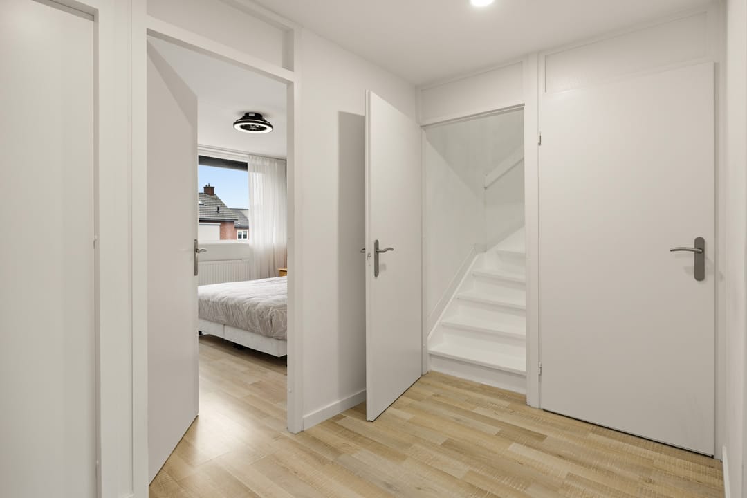 Photo 23 of Basstraat 19