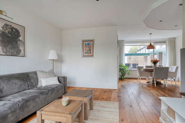 Tussenwoning te koop: van Goghlaan 7, Scherpenzeel (Ge)
