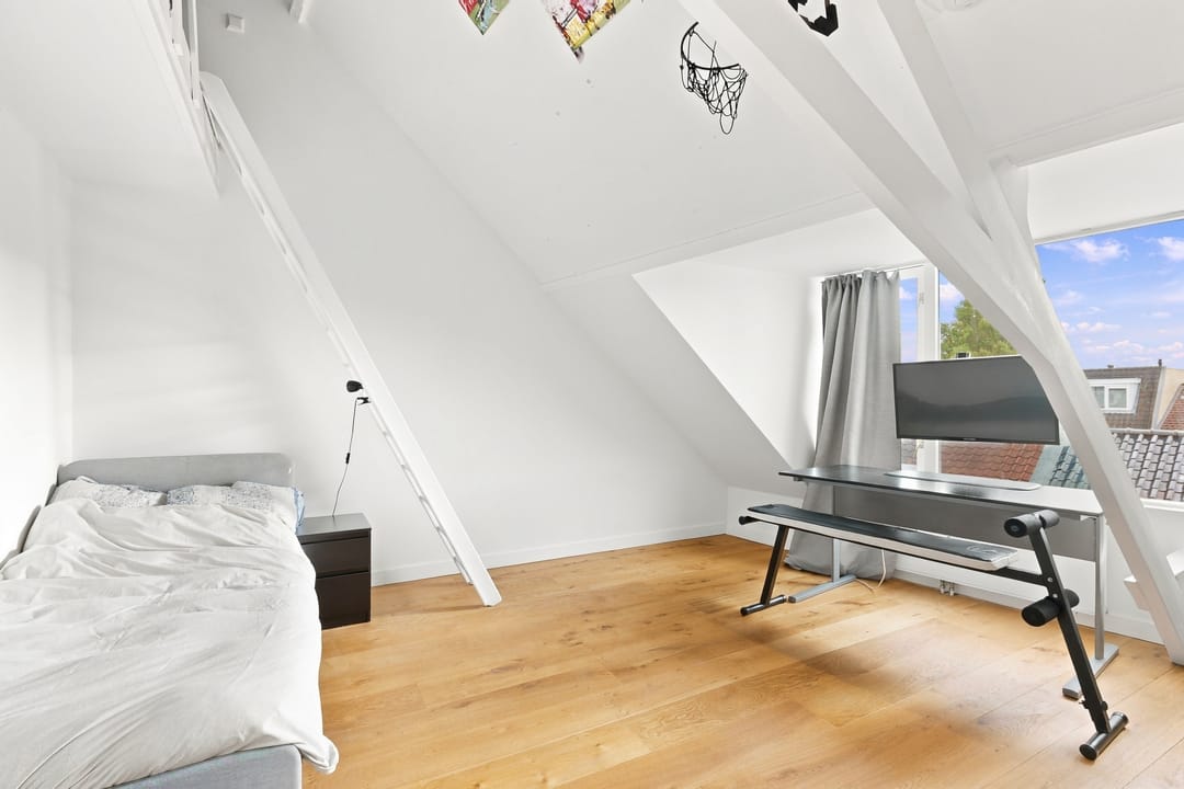 Photo 26 of Esschilderstraat 22