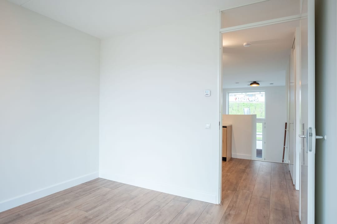 Photo 8 of Kolonel Millerstraat 60
