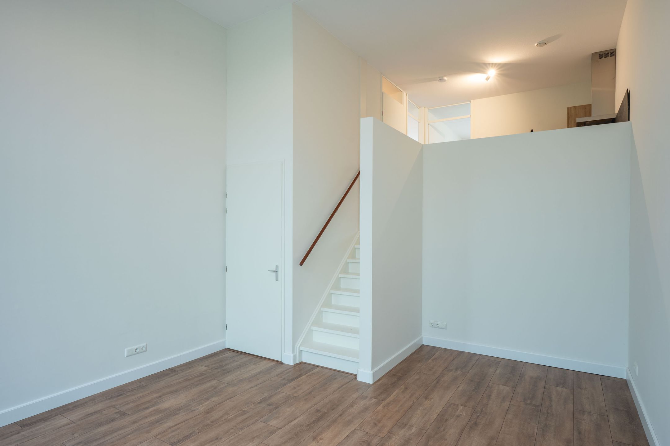 Photo 3 of Kolonel Millerstraat 60