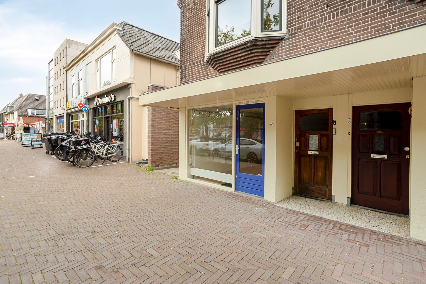 View photo 5 of Oostlaan 6-a