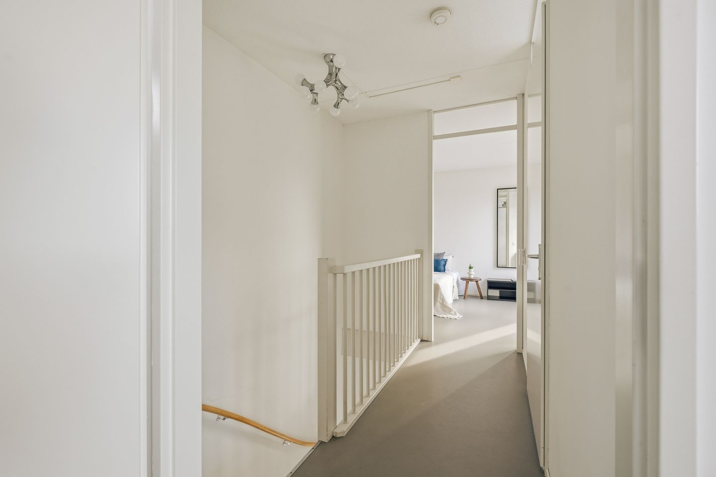 Photo 19 of Eva Besnyöstraat 617
