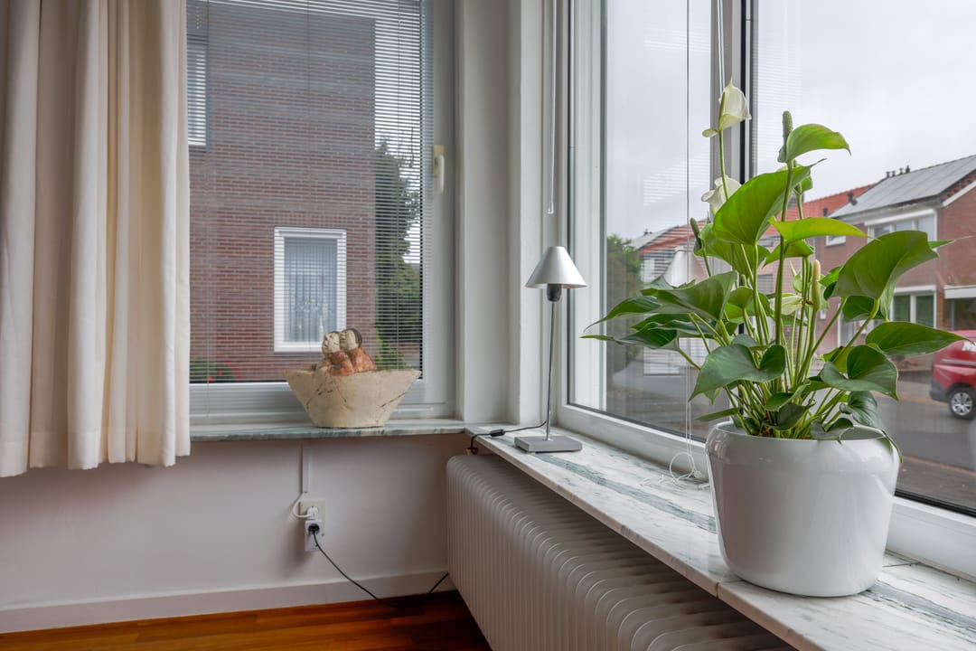 Photo 7 of Renierstraat 5