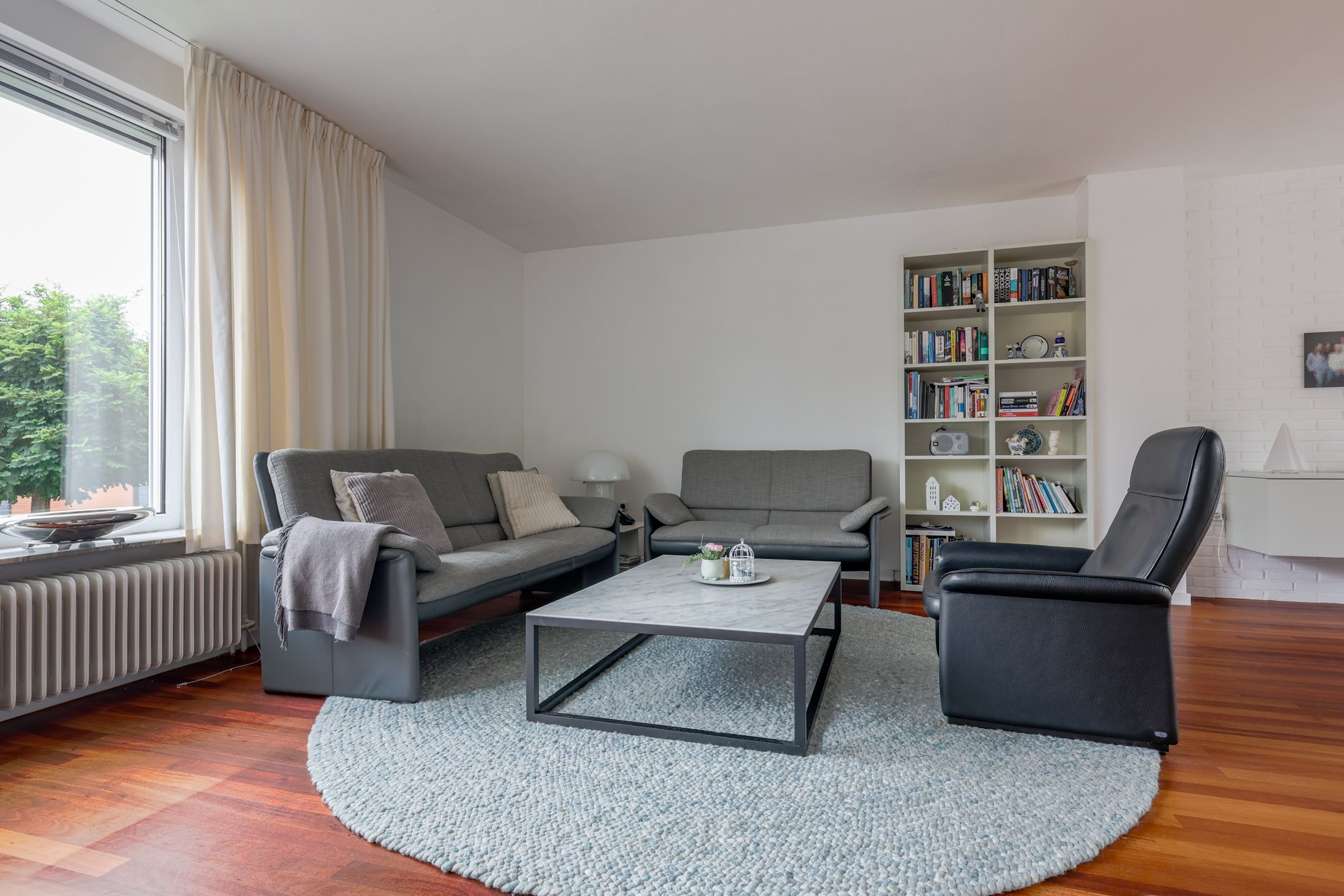 Photo 6 of Renierstraat 5