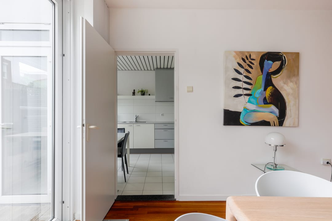 Photo 13 of Renierstraat 5