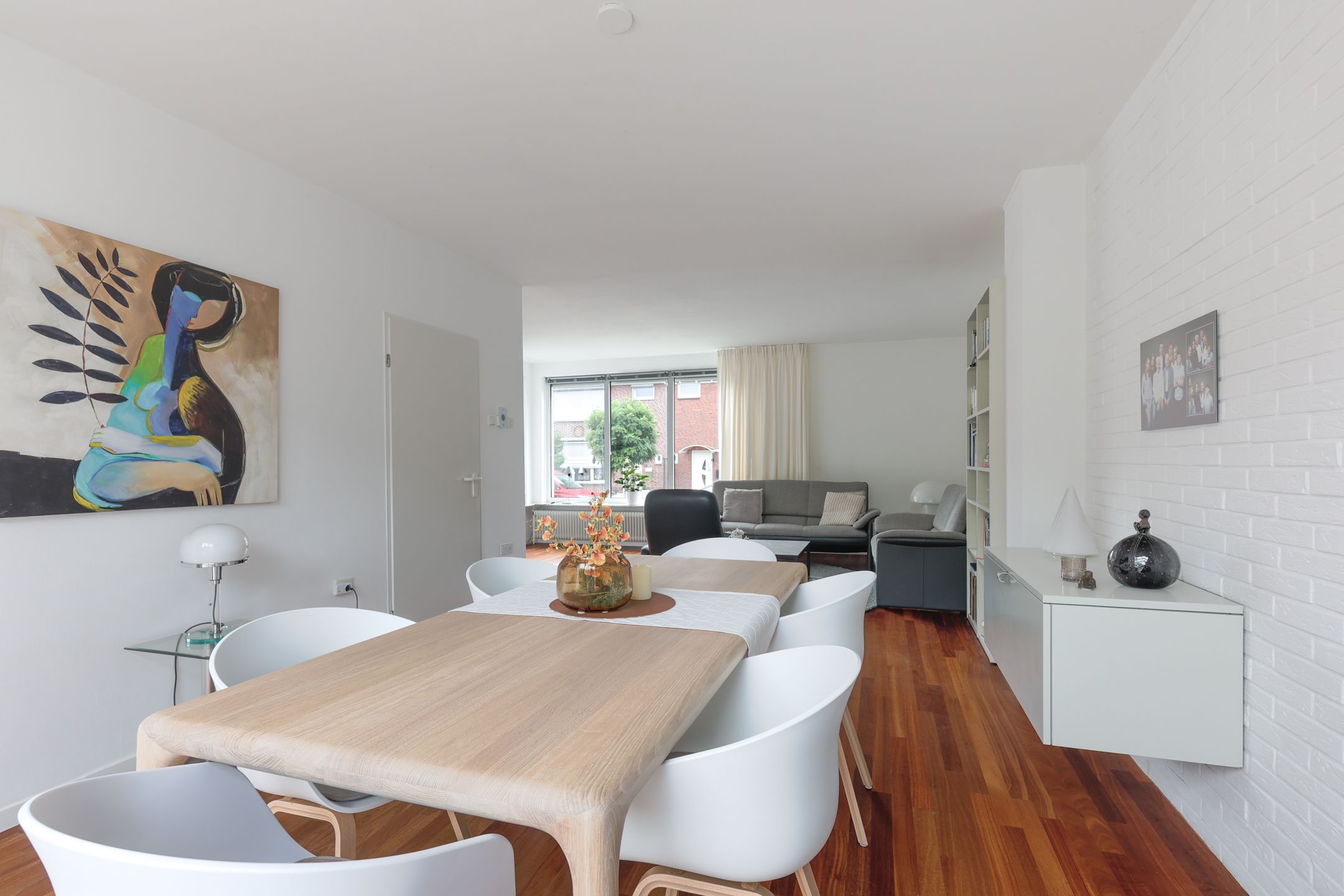 Photo 12 of Renierstraat 5