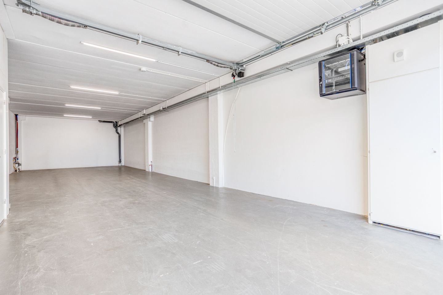 Bekijk foto 3 van Aalsmeerderweg 241-1