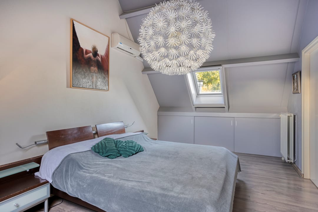 Photo 37 of De Louwstraat 25