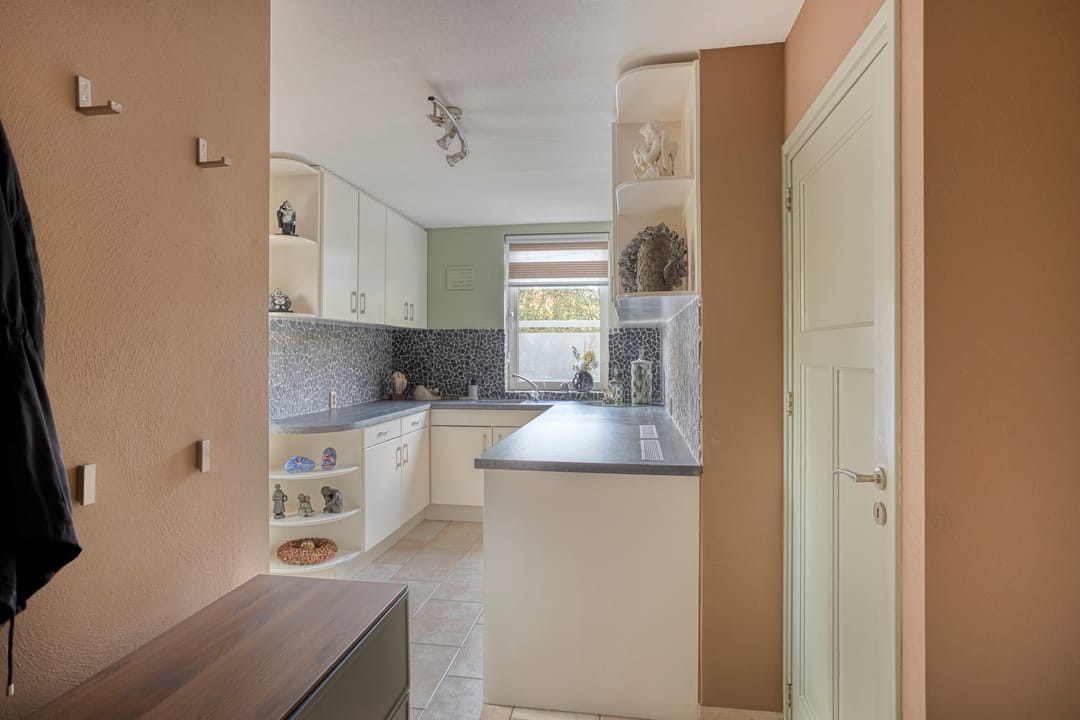 Photo 23 of De Louwstraat 25