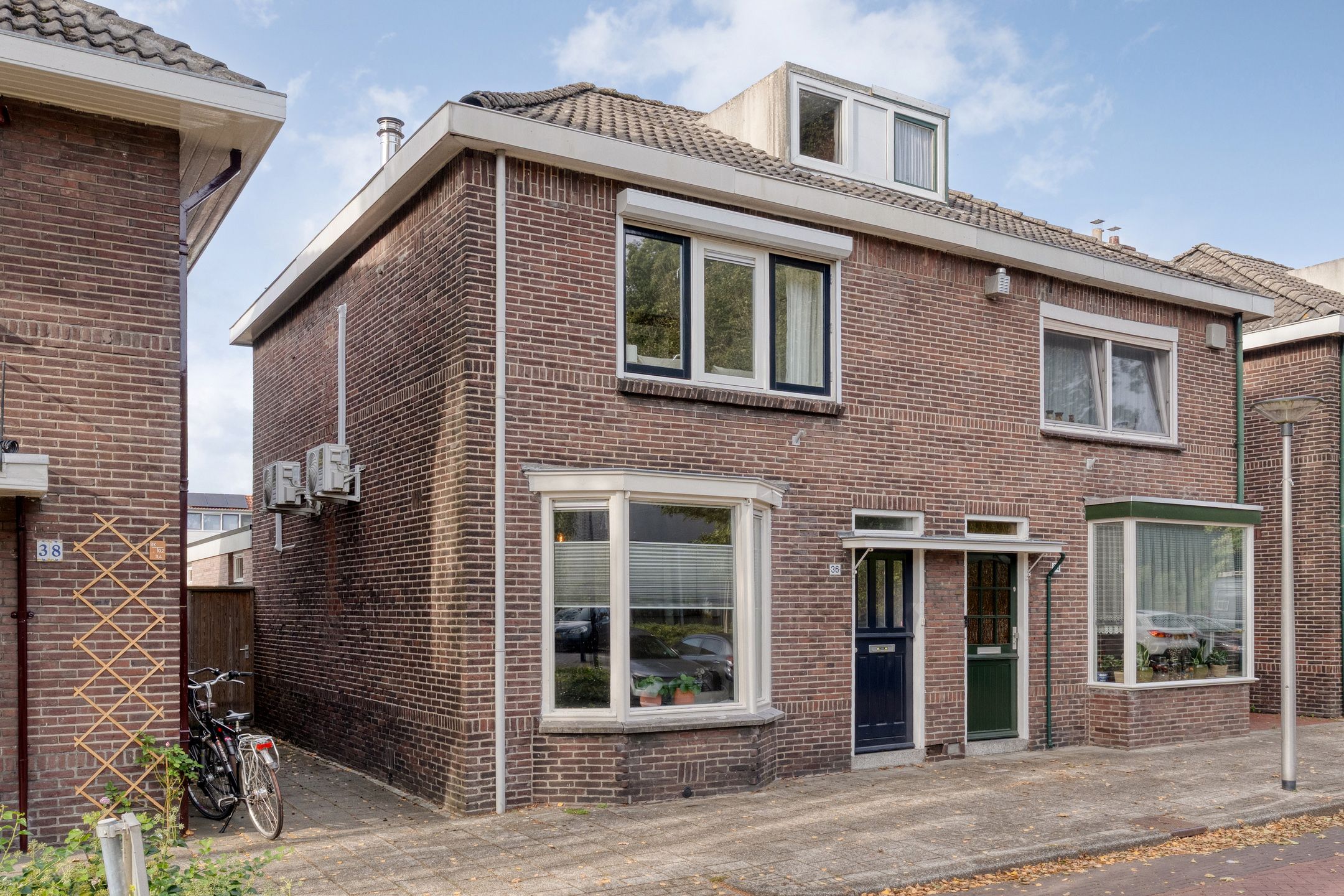 Photo 54 of Wethouder Elhorststraat 36