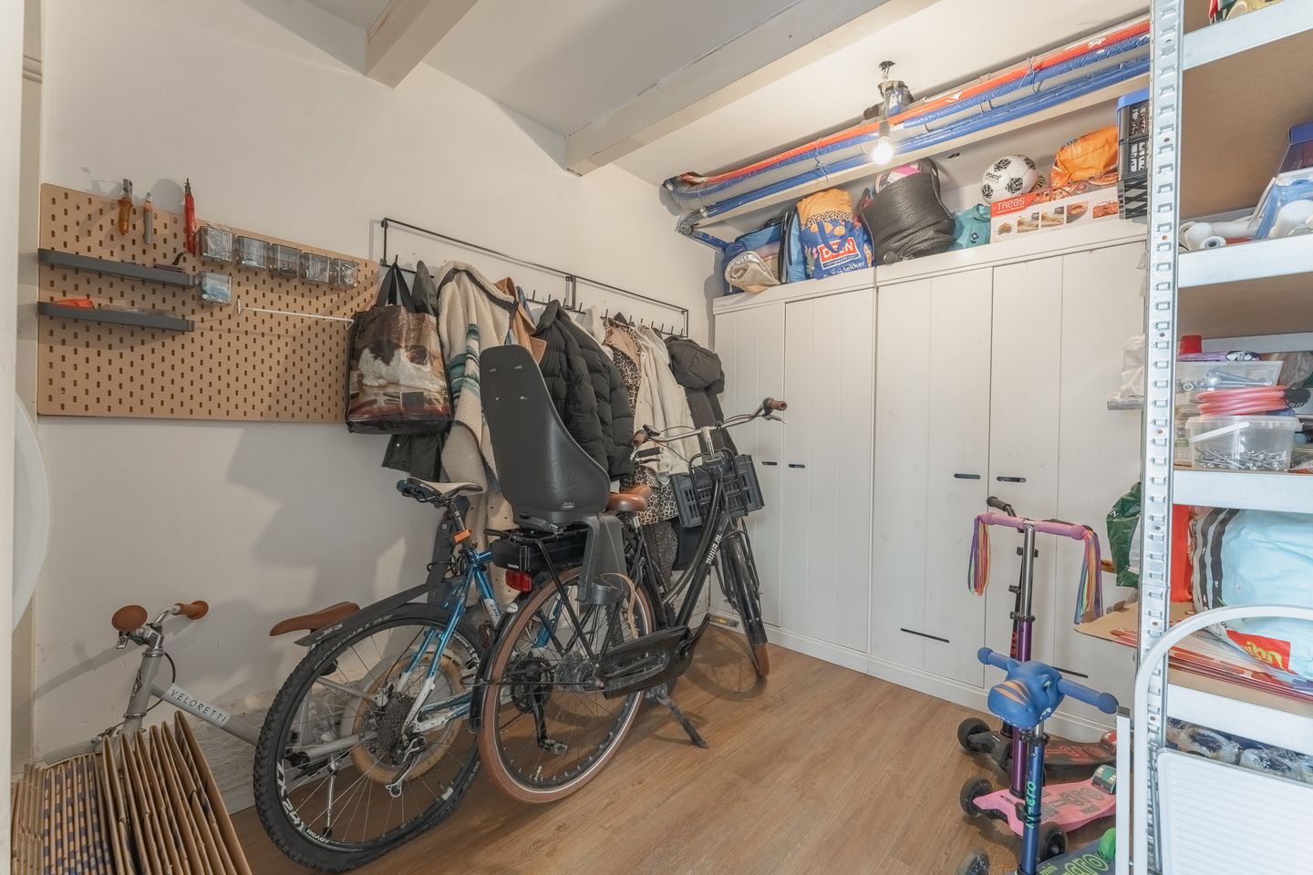 Photo 35 of Westerstraat 117