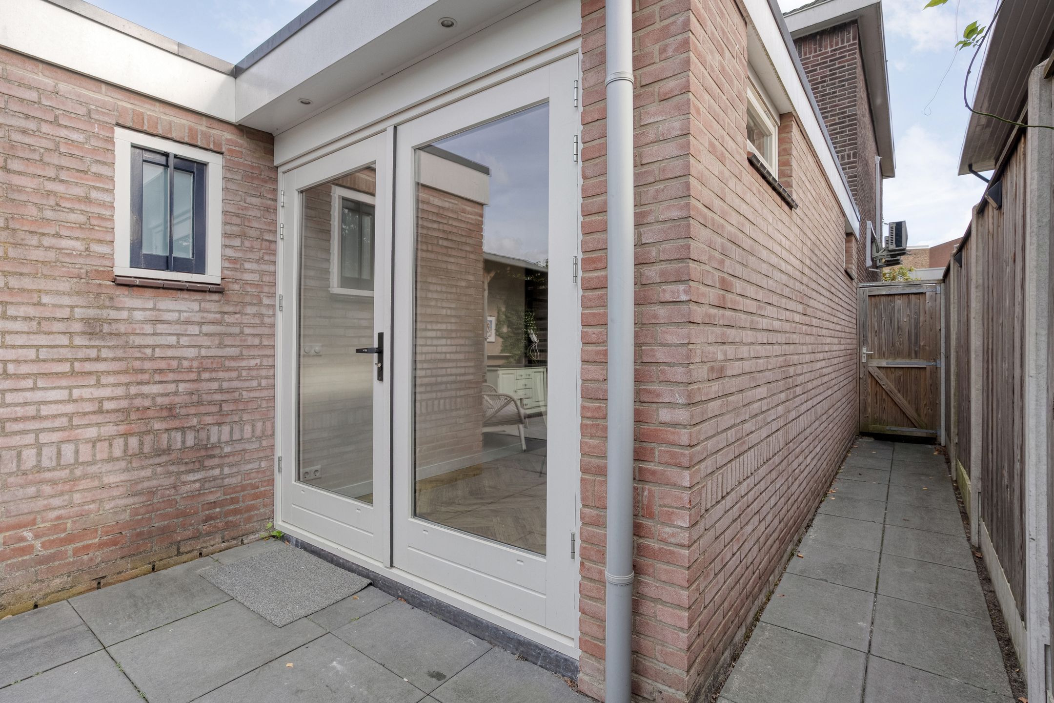 Photo 42 of Wethouder Elhorststraat 36