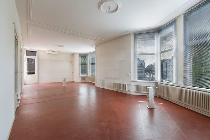 Hoekwoning te koop: Vredehofweg 70, Rotterdam