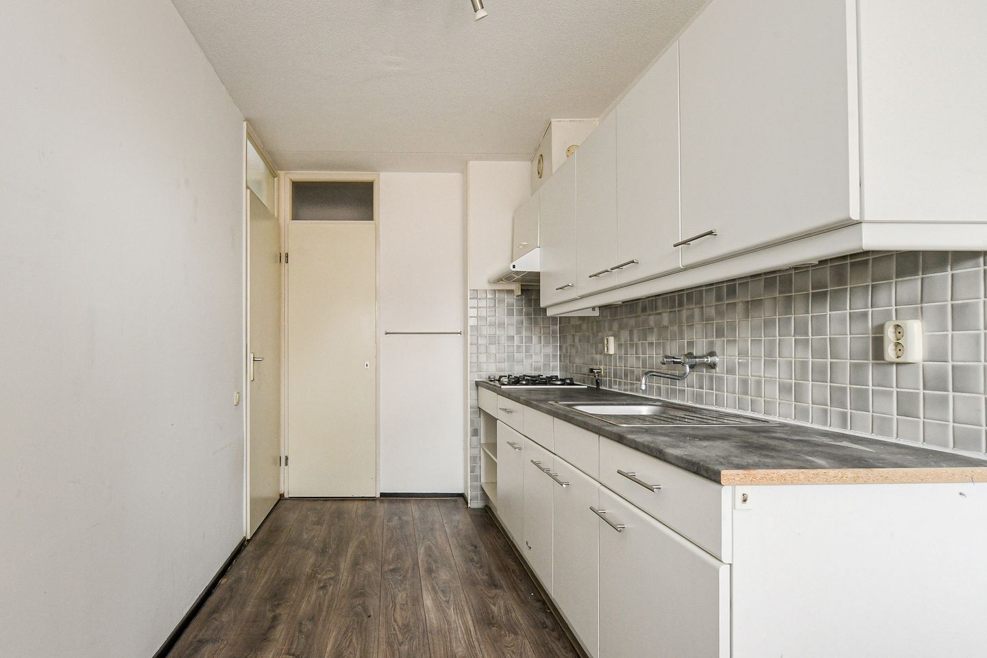 Photo 14 of Van Reesstraat 31